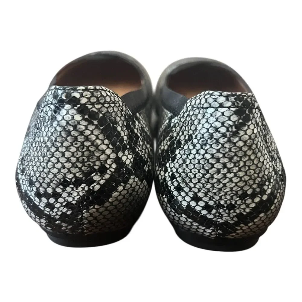 Vionic Caroll Leather Snake Print Slip On Flats Size 6.5
